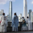 汉服出圈!消费人群超过200万,00后成消费主体,你想穿吗?